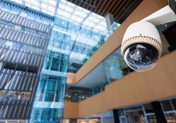 「智慧安防」聚英安防監(jiān)控系統(tǒng)解決方案，智能防盜報(bào)警，自動(dòng)巡邏